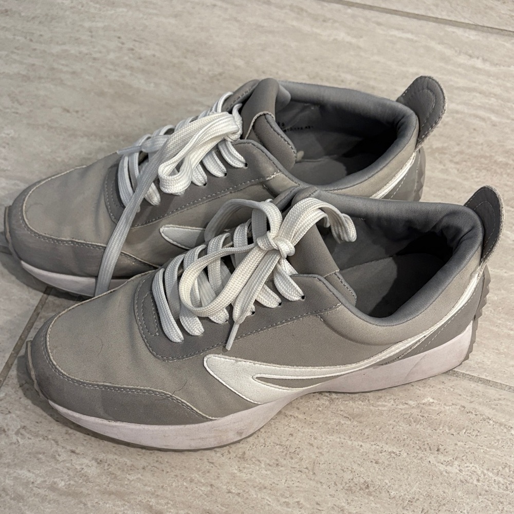 DV by Dolce Vita Gray and White Athletic Shoes